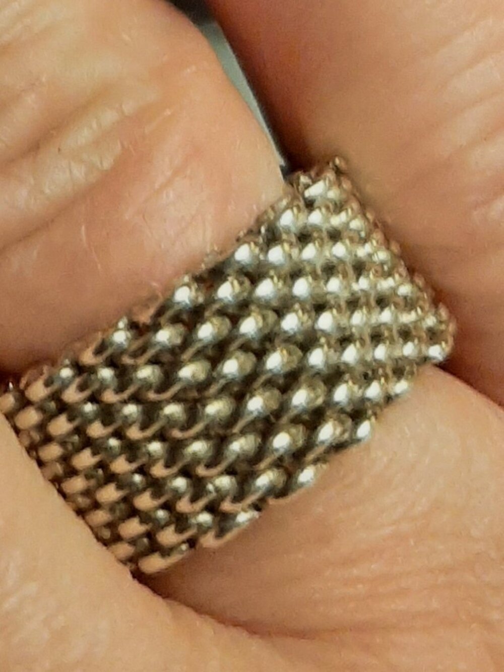 TIFFANY & CO. SILVER MESH RING